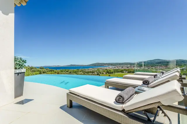 7 nopți la Villa with Heated pool in Grimaud, fotografia 4