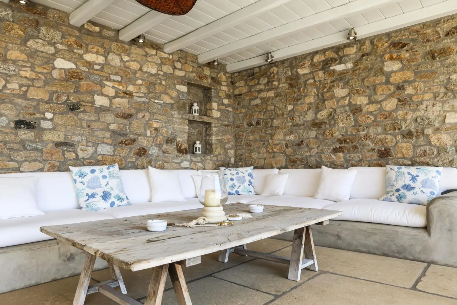 7-Bedroom Villa with Swimming pool, Sleeps 14, photo 9