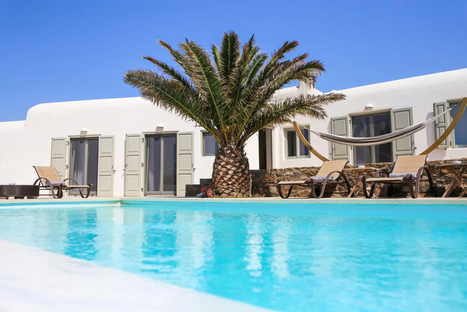7-Bedroom Villa with Swimming pool, Sleeps 14, photo 4