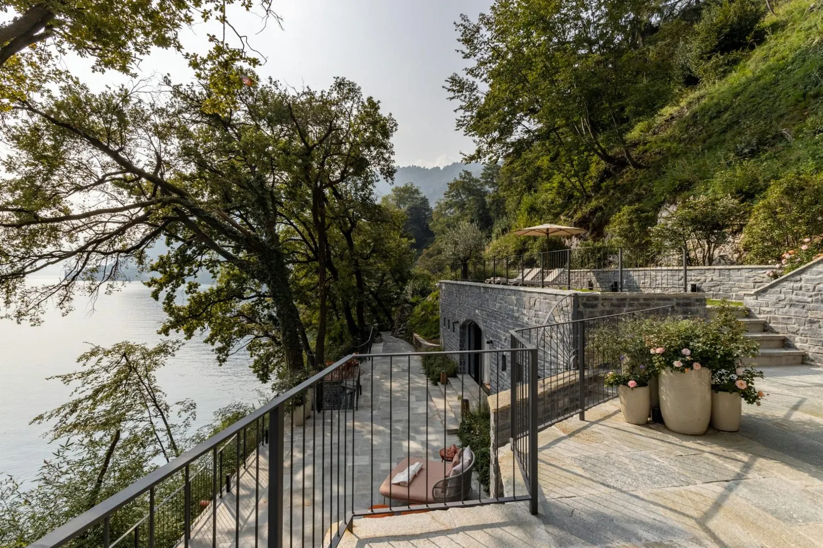 Vilă cu 7 dormitoare și piscină încălzită, San Giovanni, Lombardia, fotografia 5