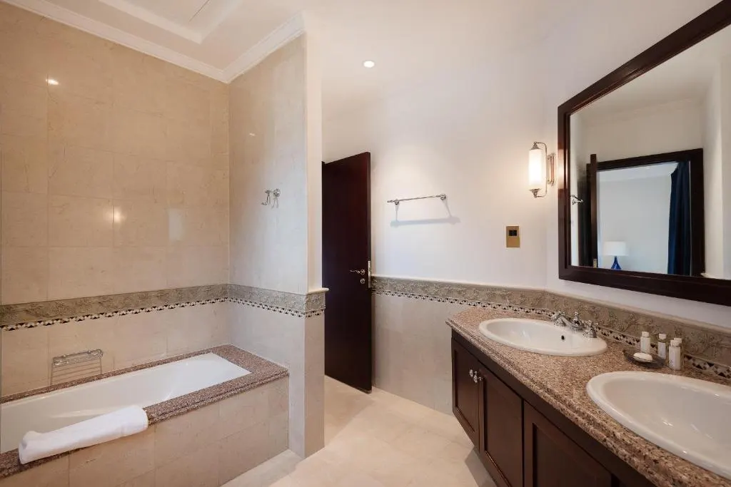 Vilă pentru 13 oaspeți în Palm Jumeirah, fotografia 11