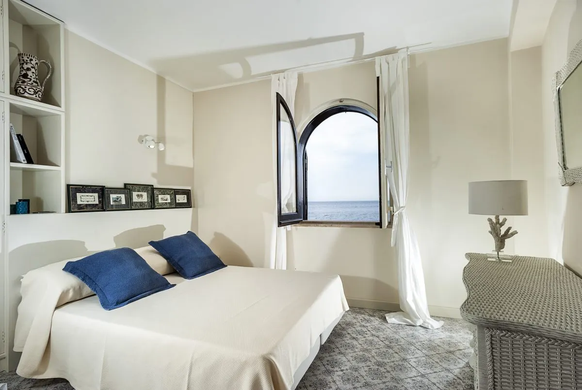 Villa for 14 Guests in Giardini-Naxos, photo 25