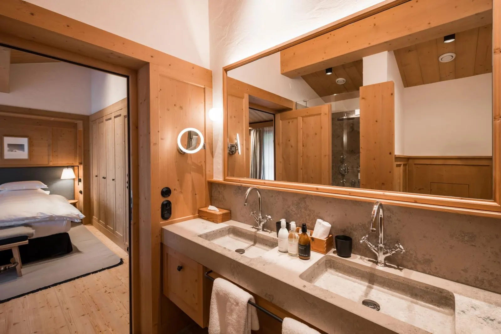 Chalet cu piscină încălzită în Lech, fotografia 21