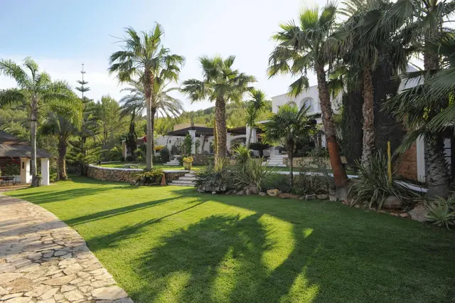 7 nopți la Villa with Swimming pool and Sea view in Santa Eulària des Riu, fotografia 6