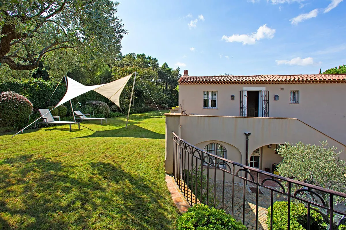 Vilă cu 7 dormitoare și piscină încălzită, Saint-Tropez, fotografia 34
