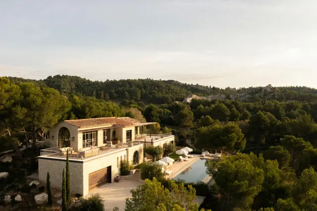 4-Bed Villa with Heated pool, Paradou