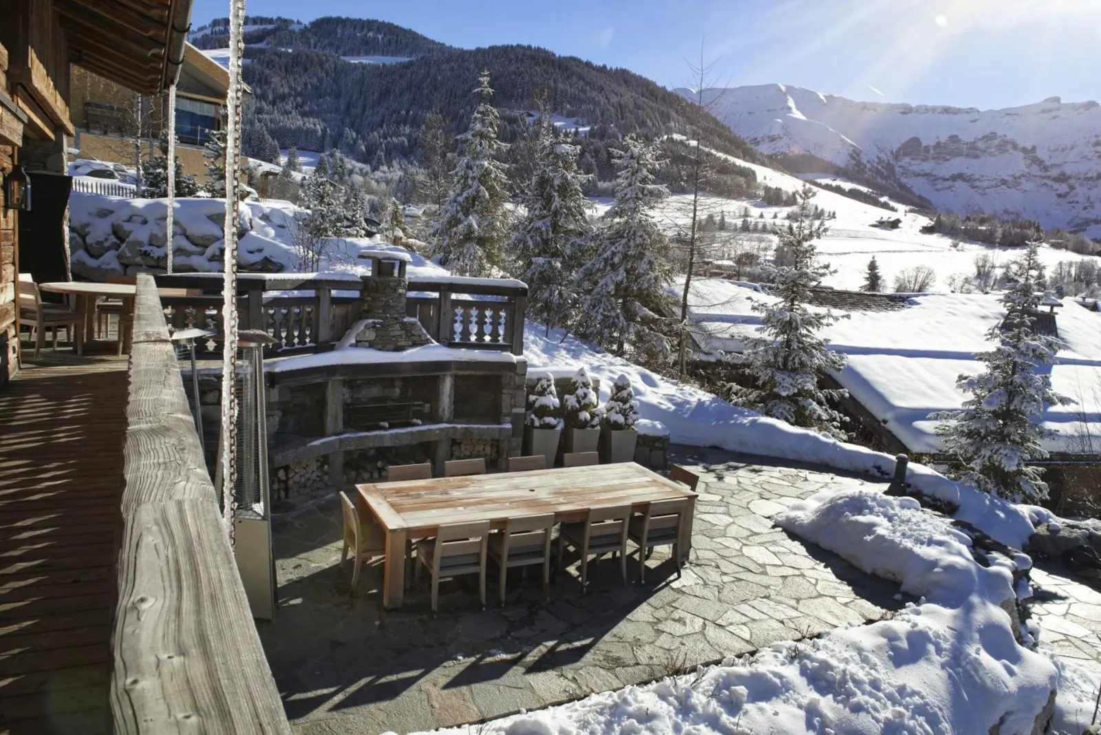 7-Bed Chalet with Heated pool, Megève, fotografia 5
