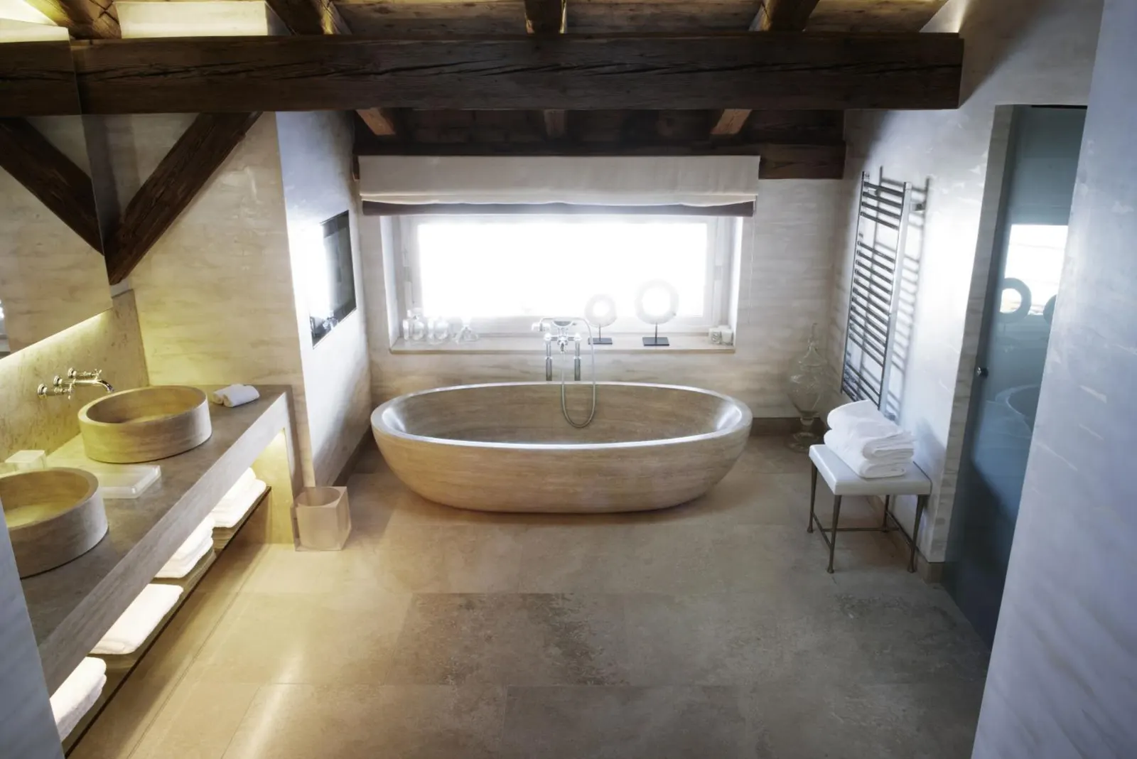 7-Bed Chalet with Heated pool, Megève, fotografia 24