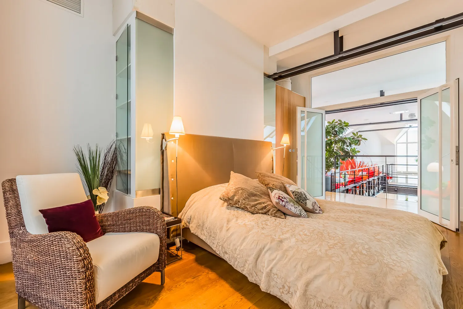 Apartament cu saună și spa în Paris, fotografia 29
