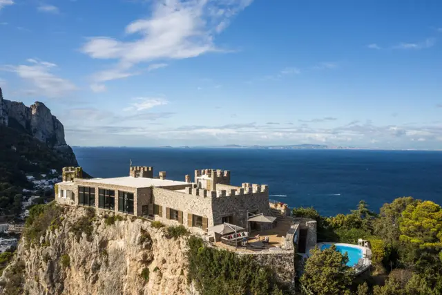 5-Bedroom Villa Sleeping 9, Capri
