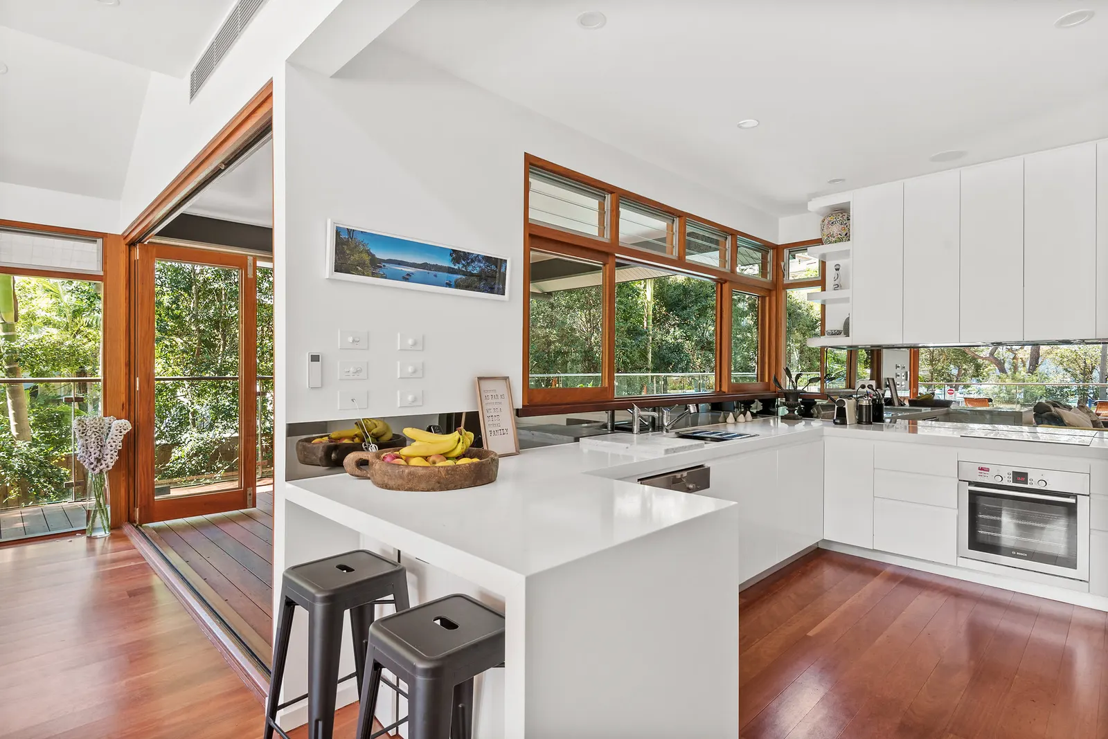 Villa with Heated pool and Garden in Sydney, photo 8