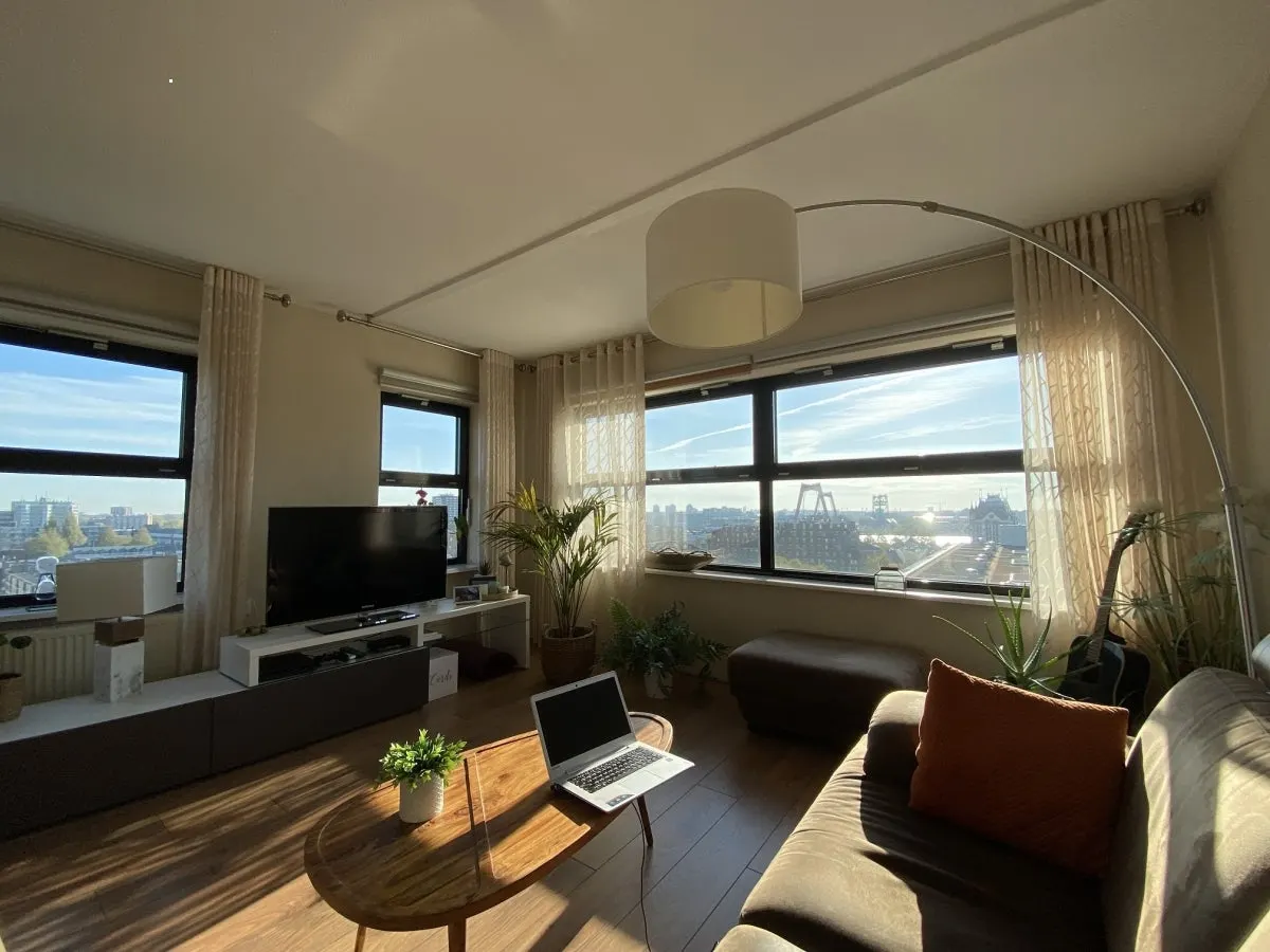 Apartament cu vedere la munte în Rotterdam, fotografia 23
