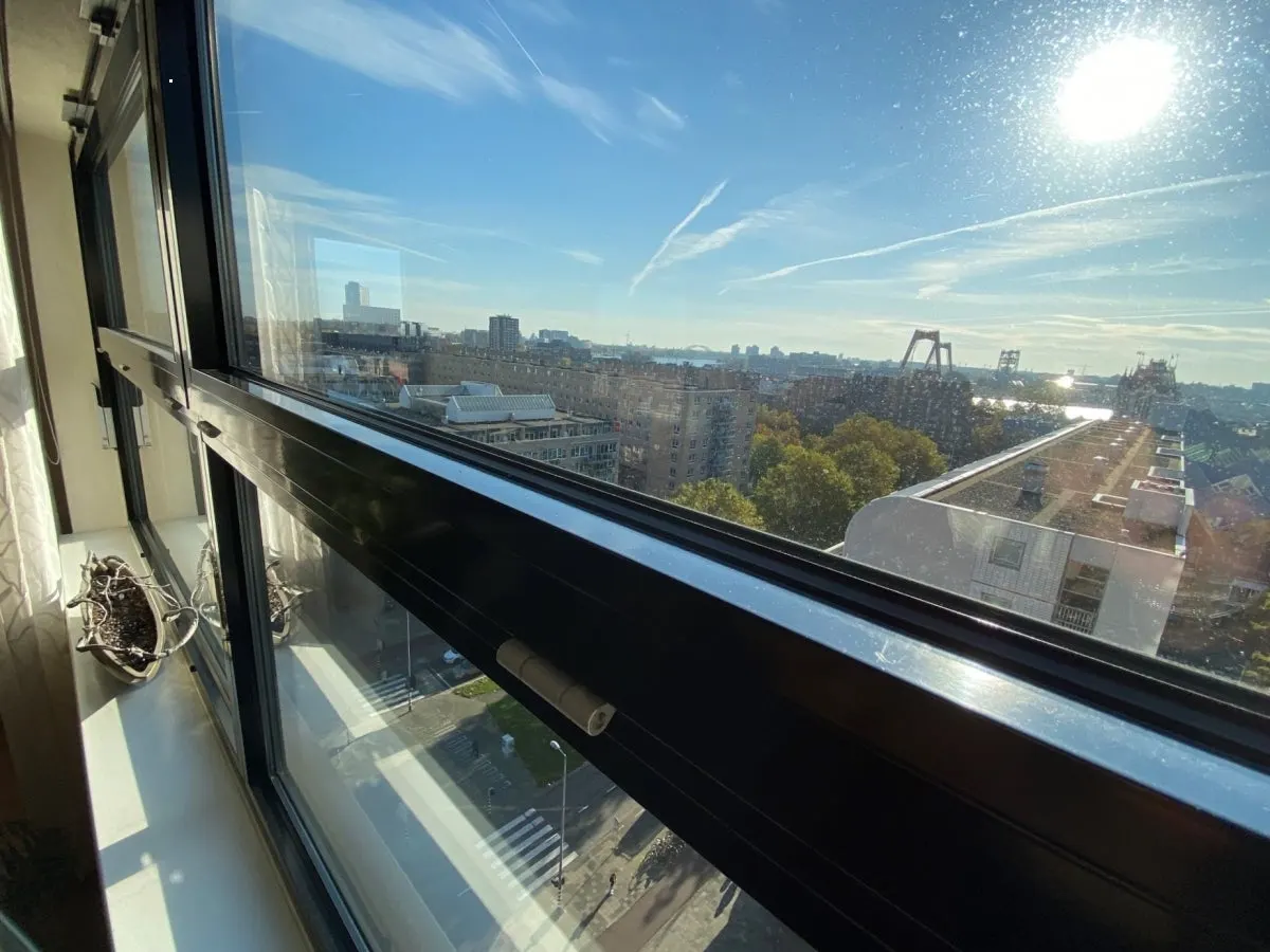 Apartament cu vedere la munte în Rotterdam, fotografia 25