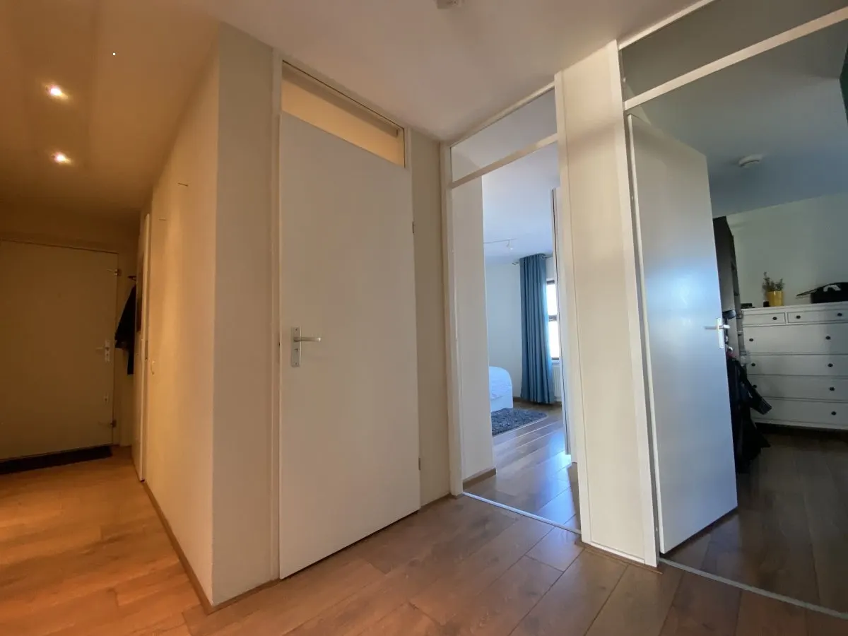 7 nopți la Apartment with Mountain view in Rotterdam, fotografia 11