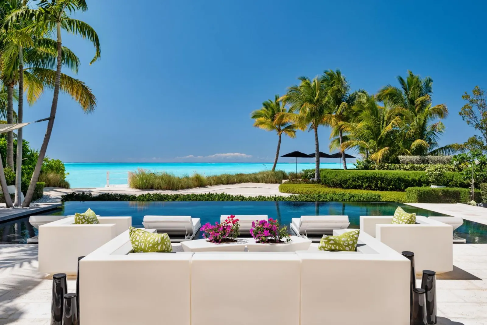 7 nopți la Villa with Swimming pool in Providenciales, fotografia 6