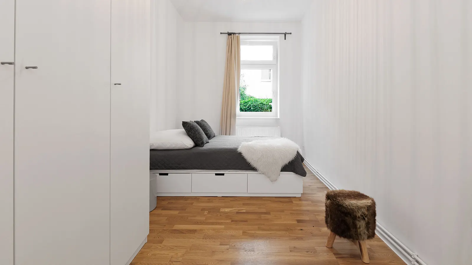 7 nopți la 2-Bedroom Villa Sleeping 4, Berlin, fotografia 11
