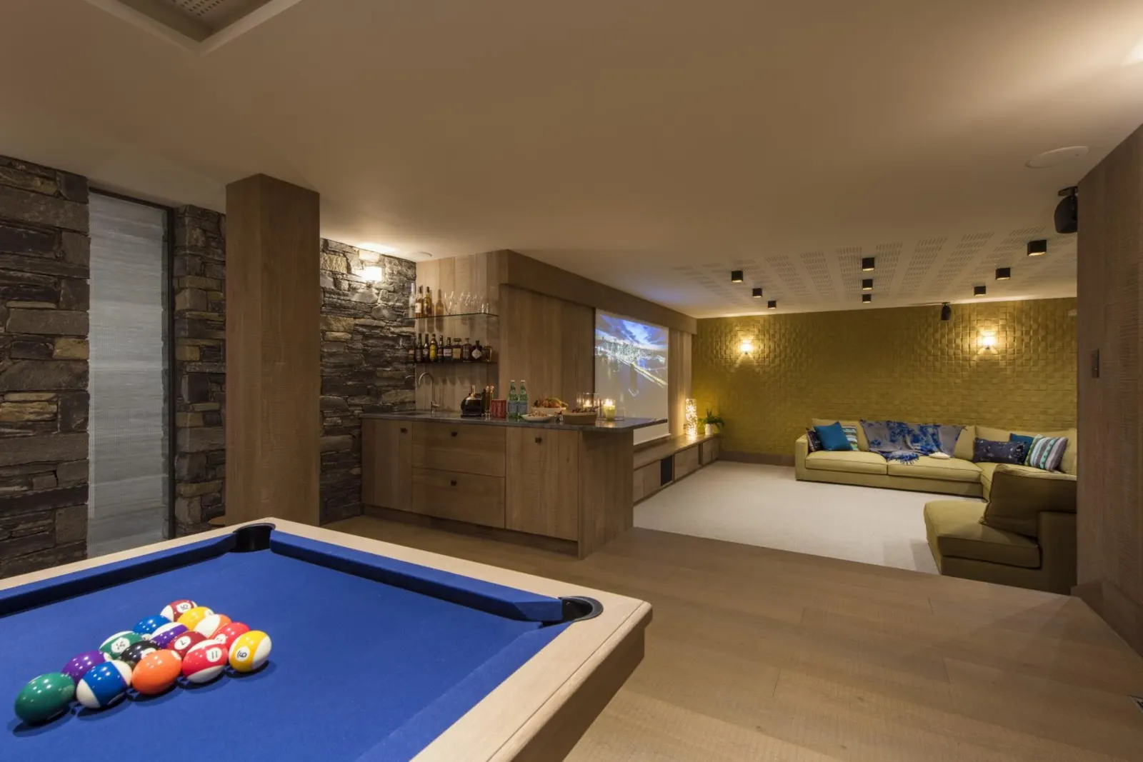 Chalet cu piscină încălzită în Les Allues, fotografia 11