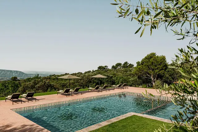 7 nopți la Villa for 15 Guests in Gordes