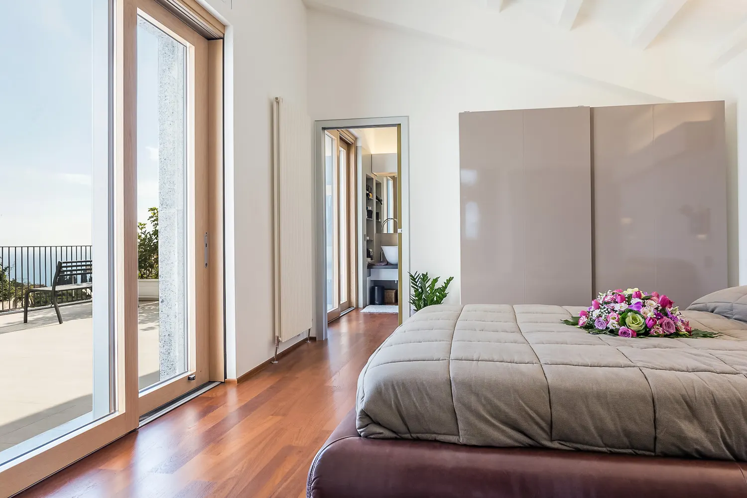 5-Bedroom Villa in Acireale, photo 13