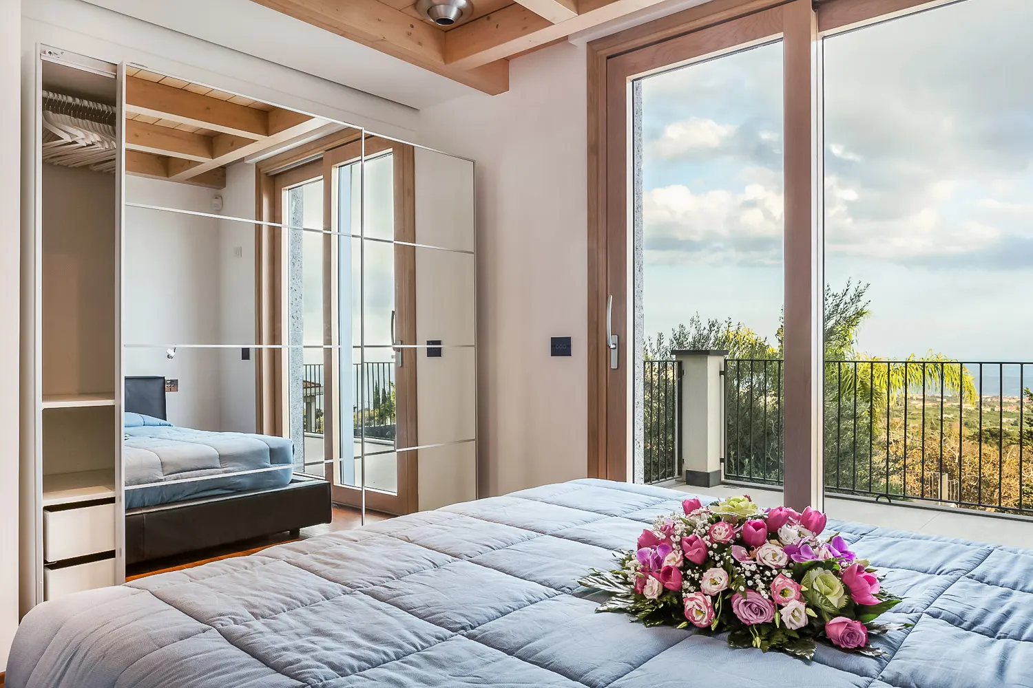 5-Bedroom Villa in Acireale, photo 12