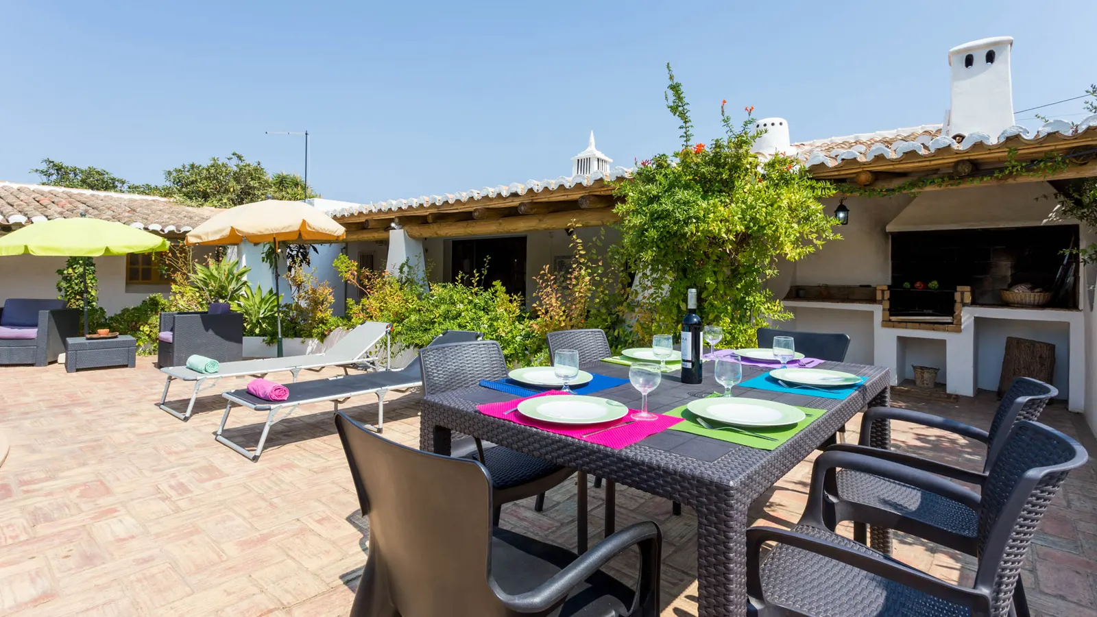 7 nopți la Villa for 8 Guests in Guia, fotografia 7