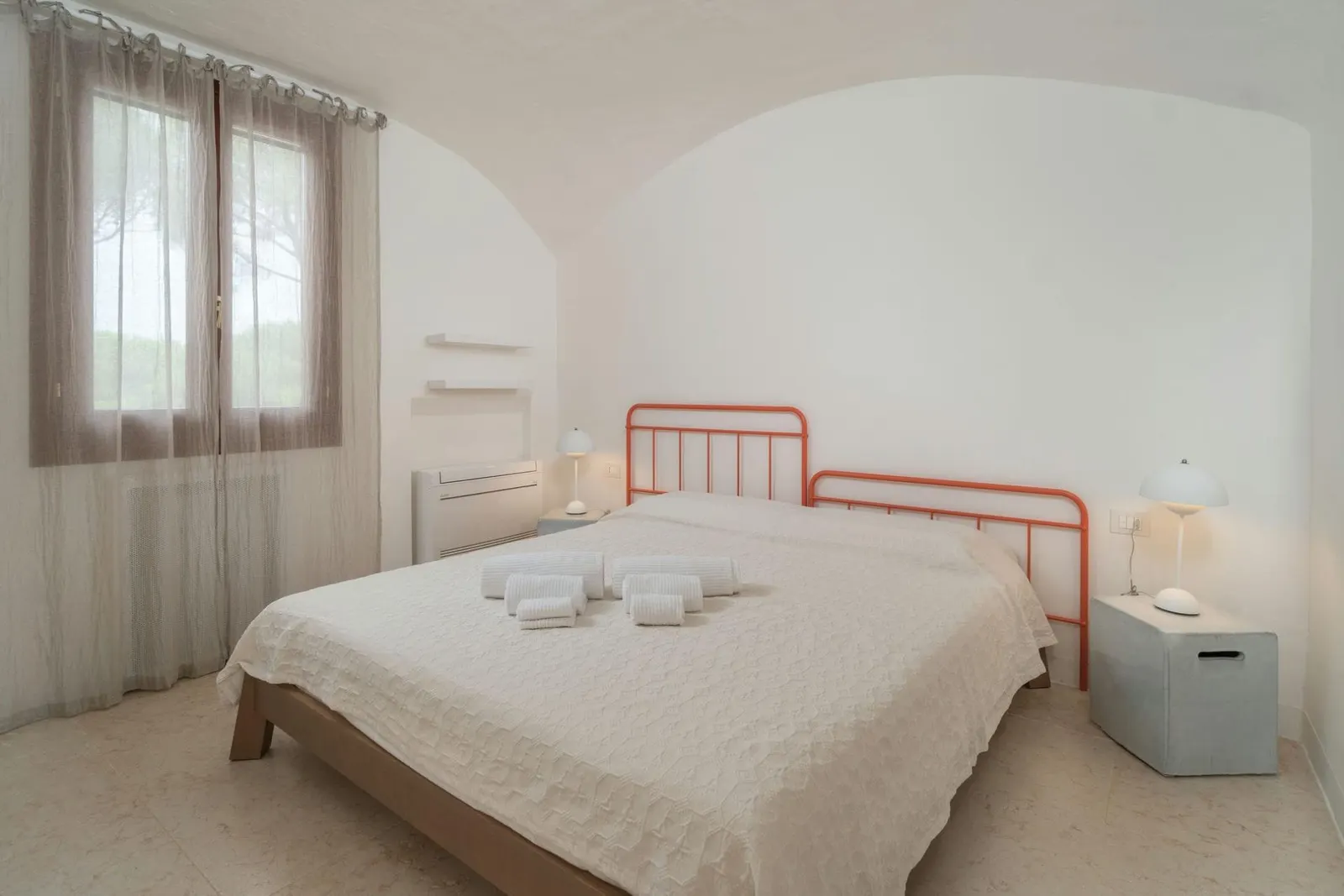 8-Bedroom Villa with Heated pool, Santu Diadòru/San Teodoro, Sardinia, photo 24