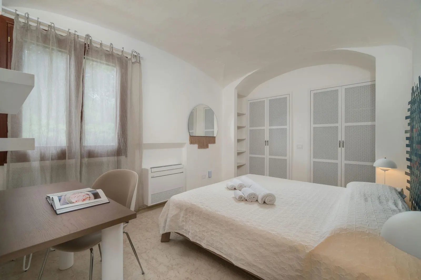 8-Bedroom Villa with Heated pool, Santu Diadòru/San Teodoro, Sardinia, photo 22