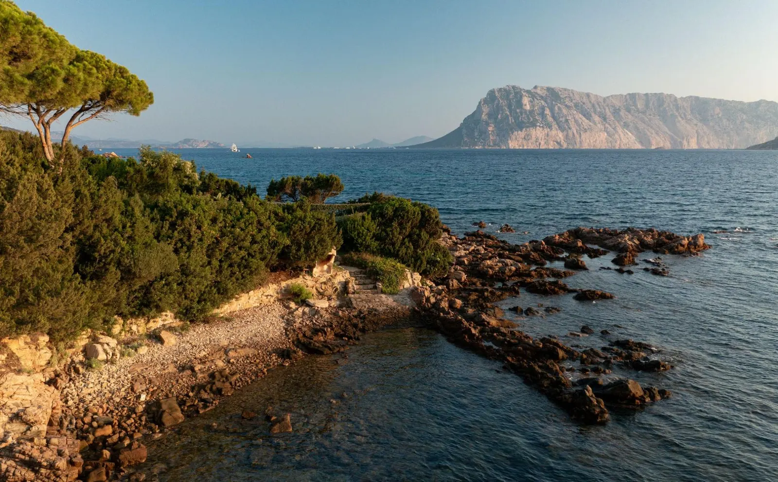 8-Bedroom Villa with Heated pool, Santu Diadòru/San Teodoro, Sardinia, photo 37