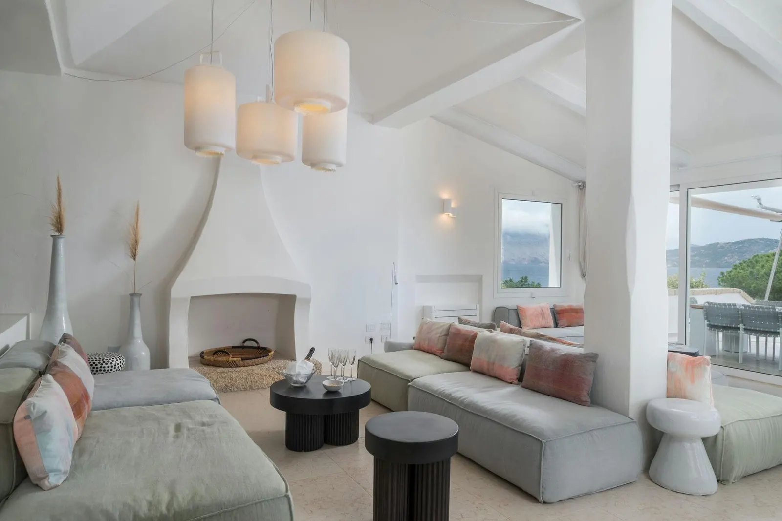 8-Bedroom Villa with Heated pool, Santu Diadòru/San Teodoro, Sardinia, photo 14