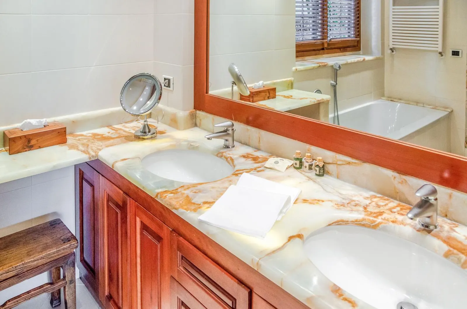 Vilă cu piscină și jacuzzi în Fiesole, fotografia 19
