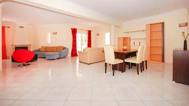 7 nopți la 4-Bedroom Villa in Vale Rebelho, fotografia 8