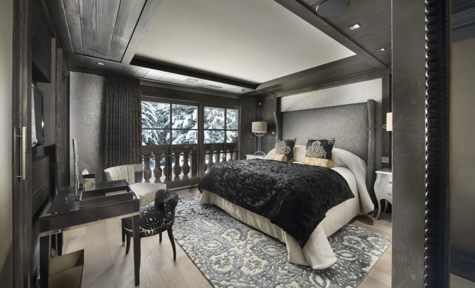 Chalet cu piscină încălzită și jacuzzi în Courchevel, fotografia 16