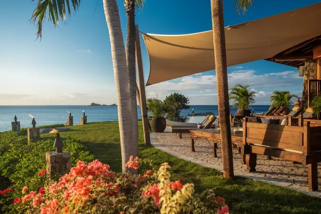 7 nights at 6-Bedroom Villa with Swimming pool, Sleeps 16, photo 8