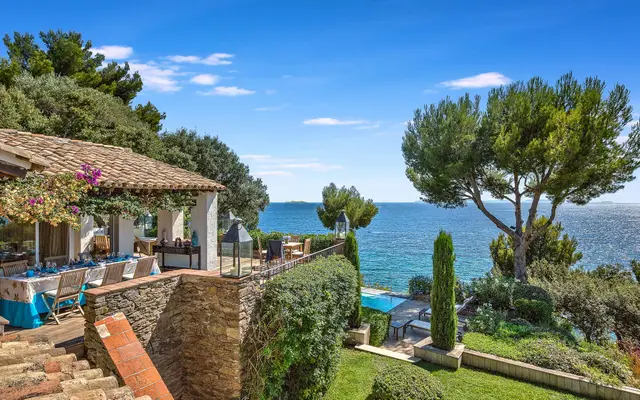 7 nopți la 6-Bedroom Villa with Heated pool, Sleeps 14