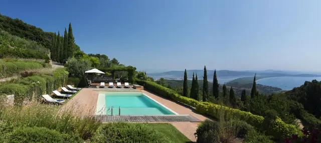 7 nopți la 7-Bedroom Villa Sleeping 14, Porto Ercole