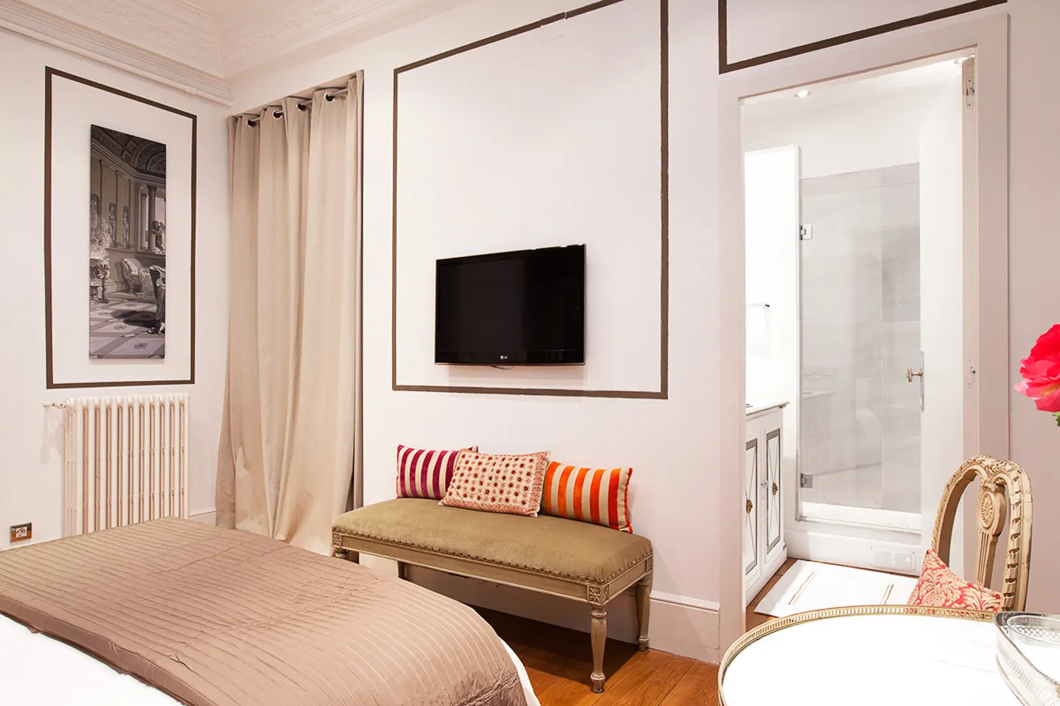 3-Bedroom Villa Sleeping 7, Barcelona, photo 12