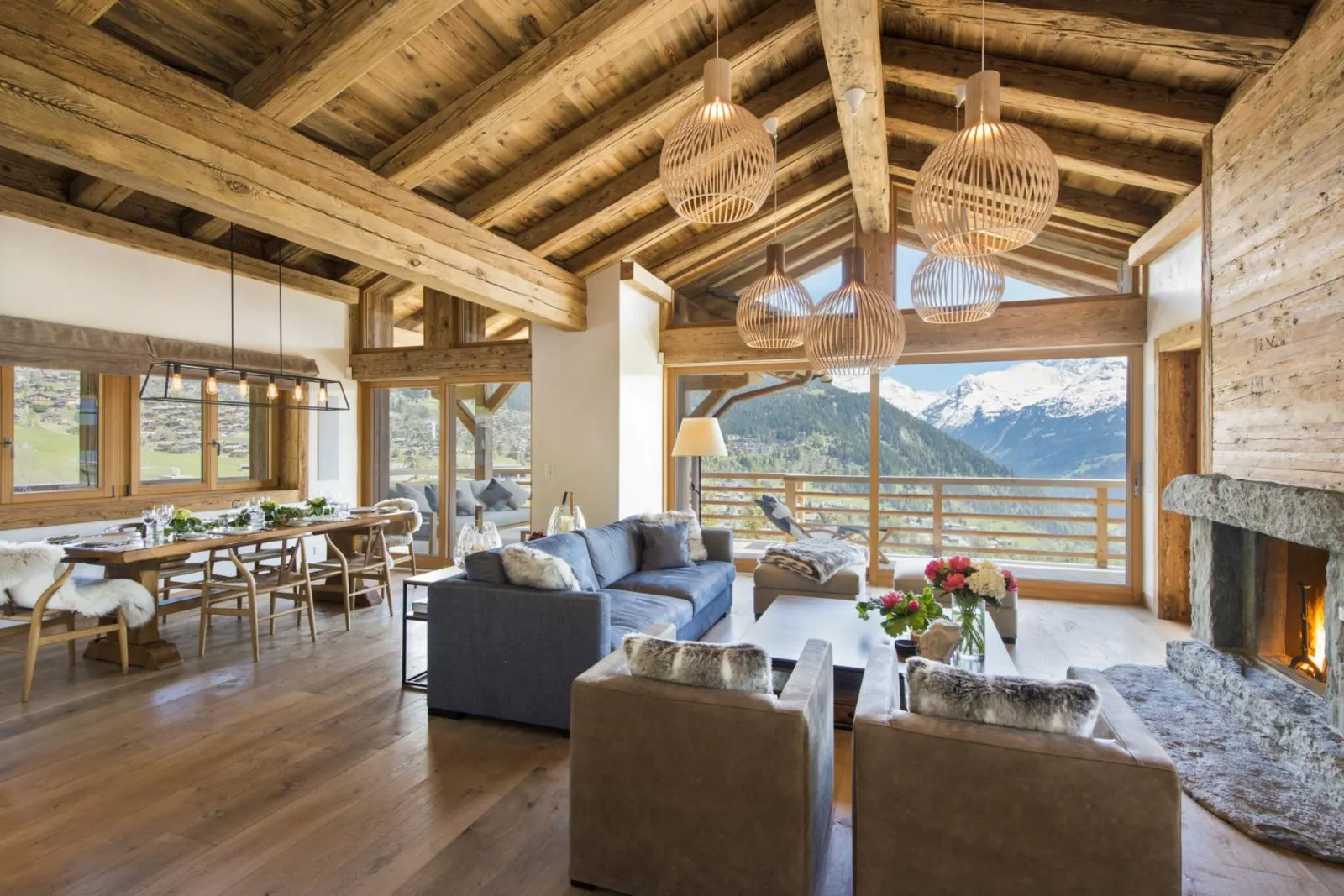 4-Bedroom Chalet with Heated pool, Sleeps 8, fotografia 5