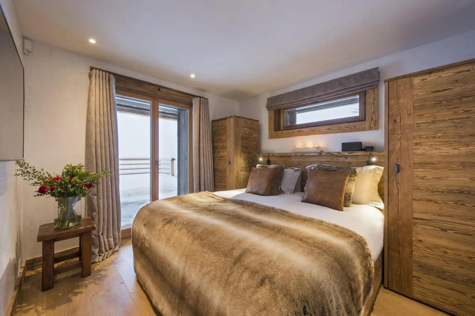 4-Bedroom Chalet with Heated pool, Sleeps 8, fotografia 12