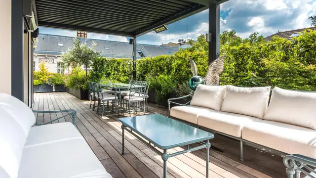 Vilă cu 5 dormitoare și piscină încălzită, Paris