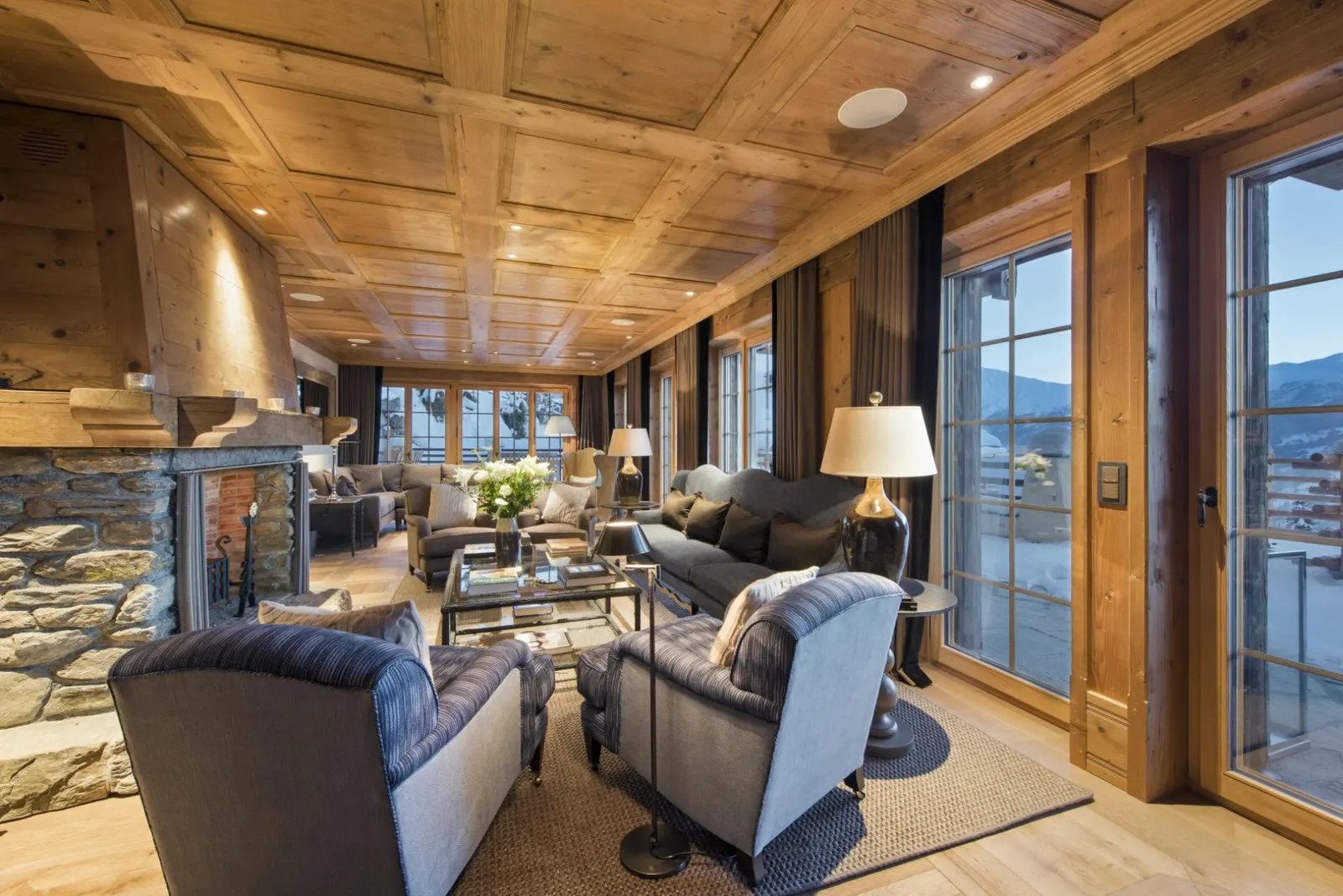 9-Bed Chalet with Heated pool, Verbier, fotografia 14