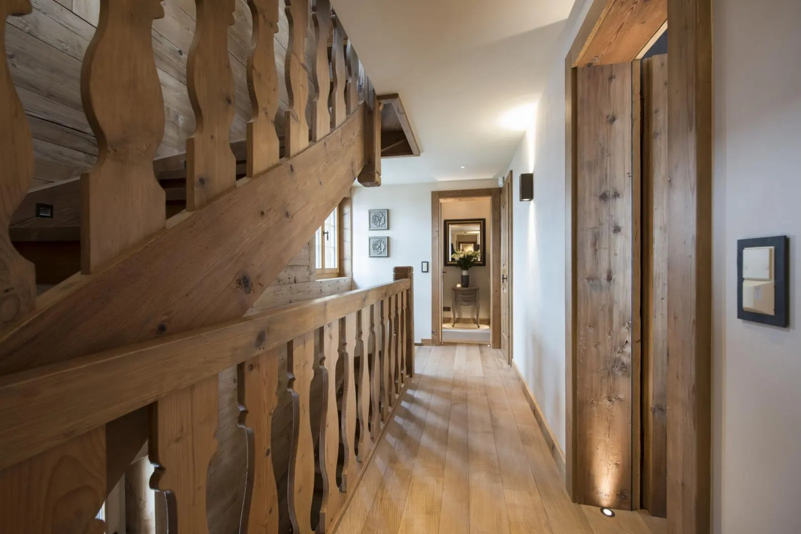 9-Bed Chalet with Heated pool, Verbier, fotografia 23
