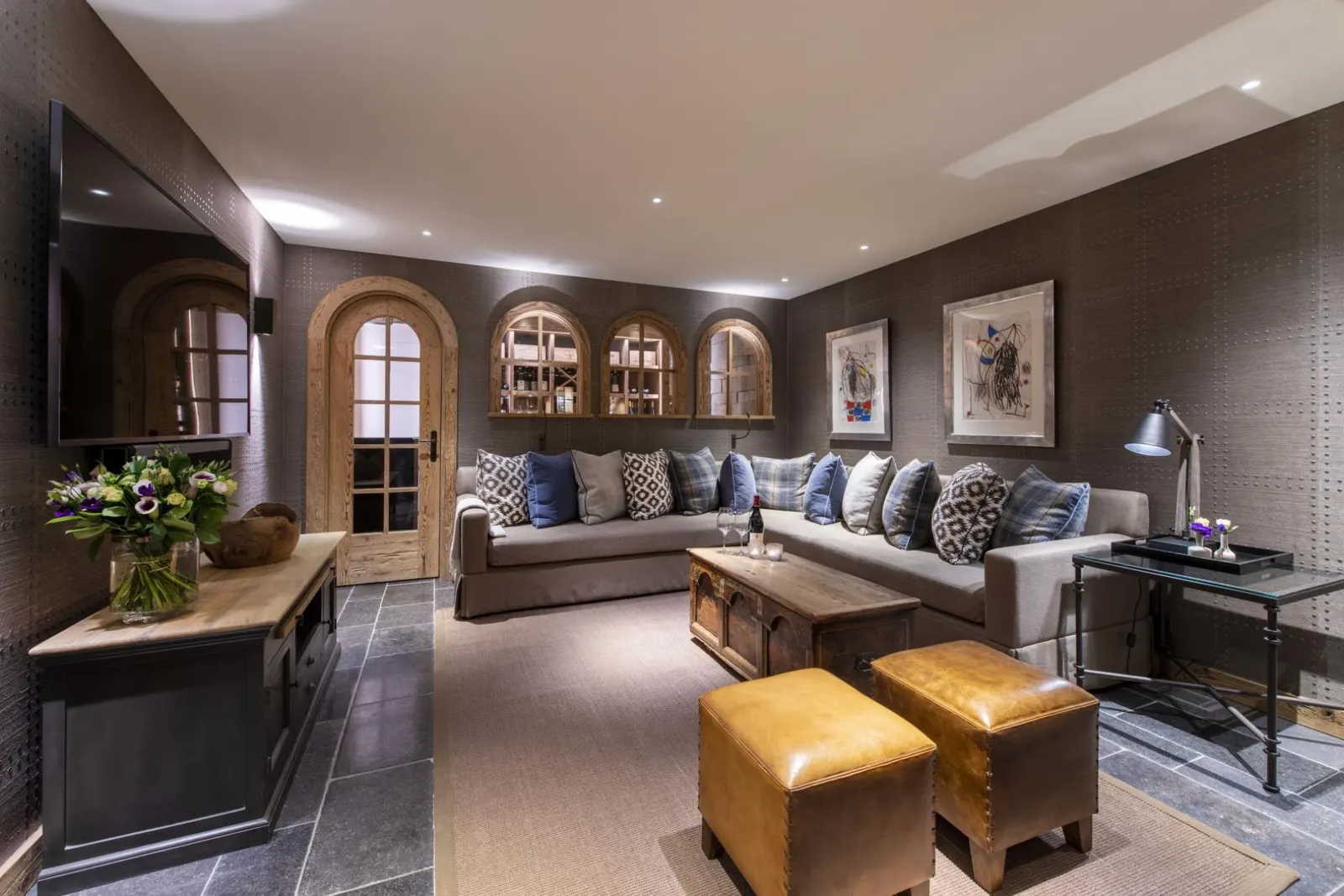 9-Bed Chalet with Heated pool, Verbier, fotografia 17