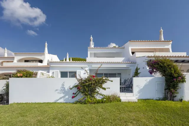 7 nopți la 3-Bed Villa with Swimming pool, Almancil, fotografia 6