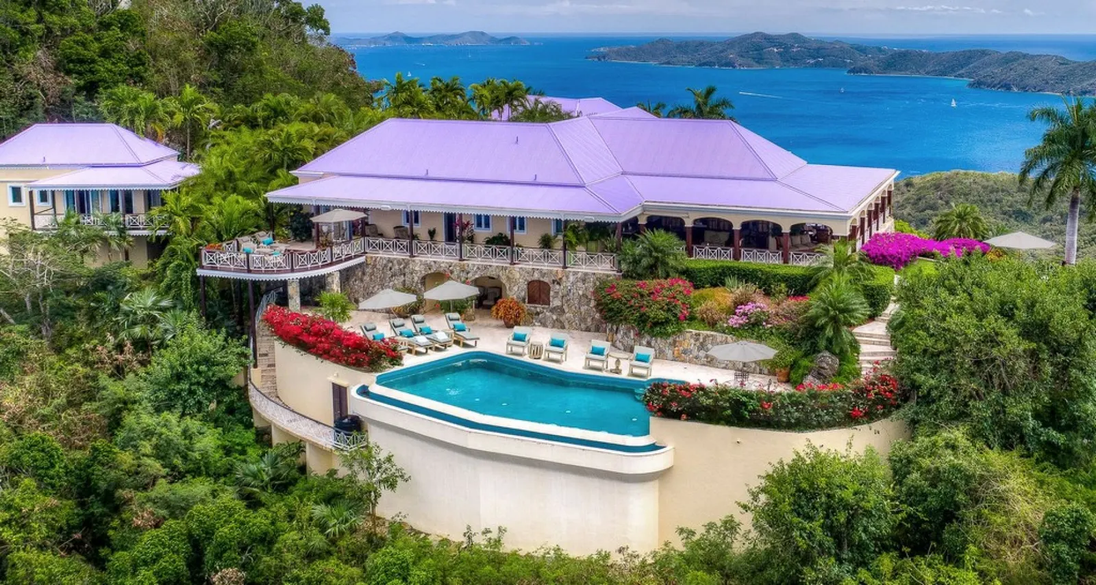House with Swimming pool in Road Town, photo 45