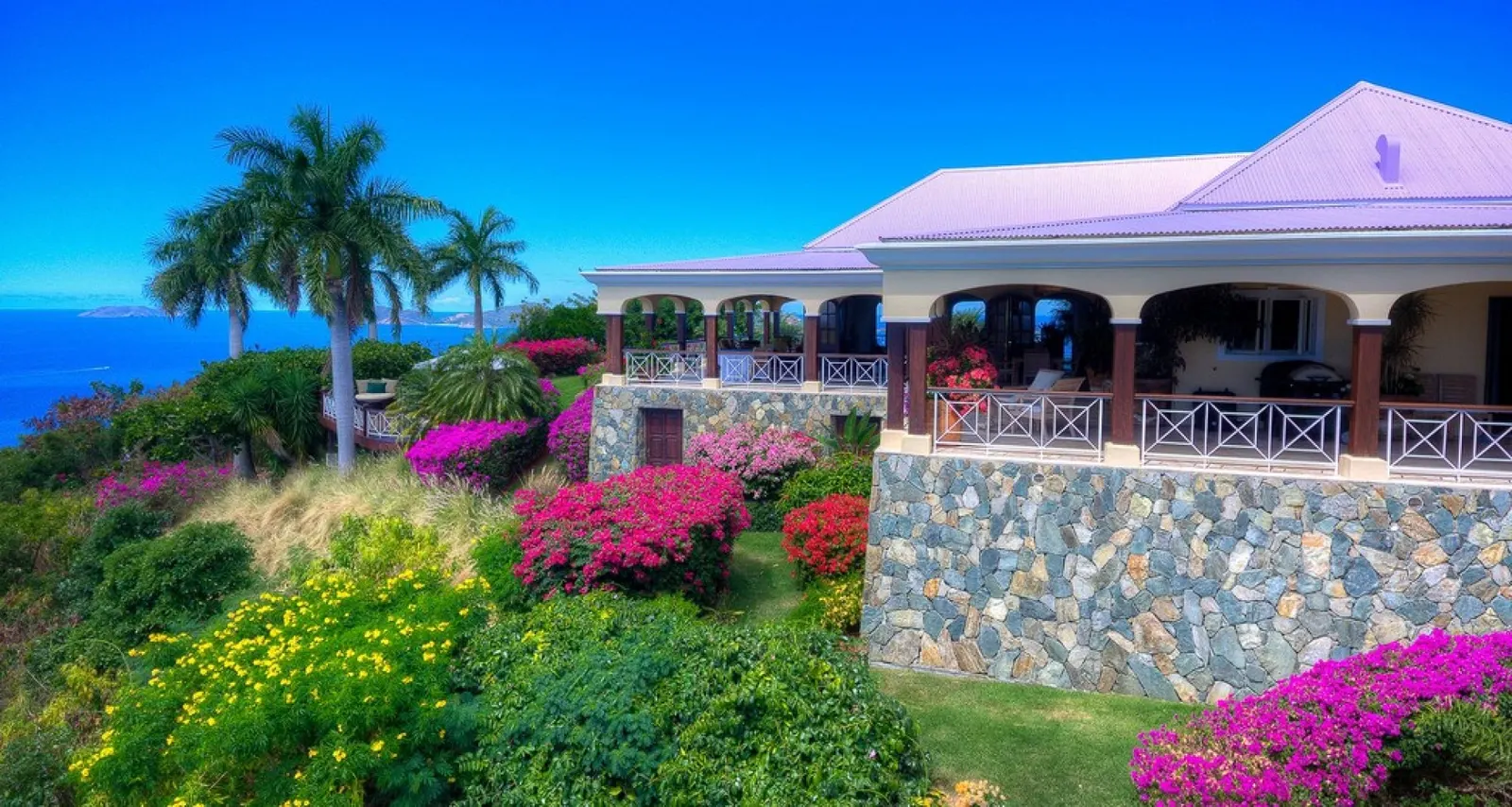 House with Swimming pool in Road Town, photo 13