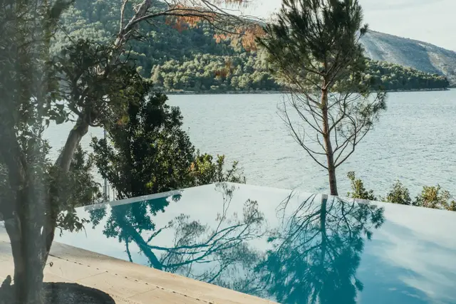 Vilă cu 5 dormitoare și piscină încălzită, Grad Stari Grad
