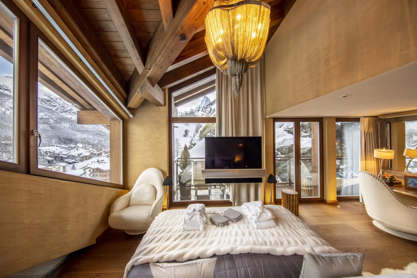 Chalet cu 5 dormitoare în Alpii Elvețieni, fotografia 17