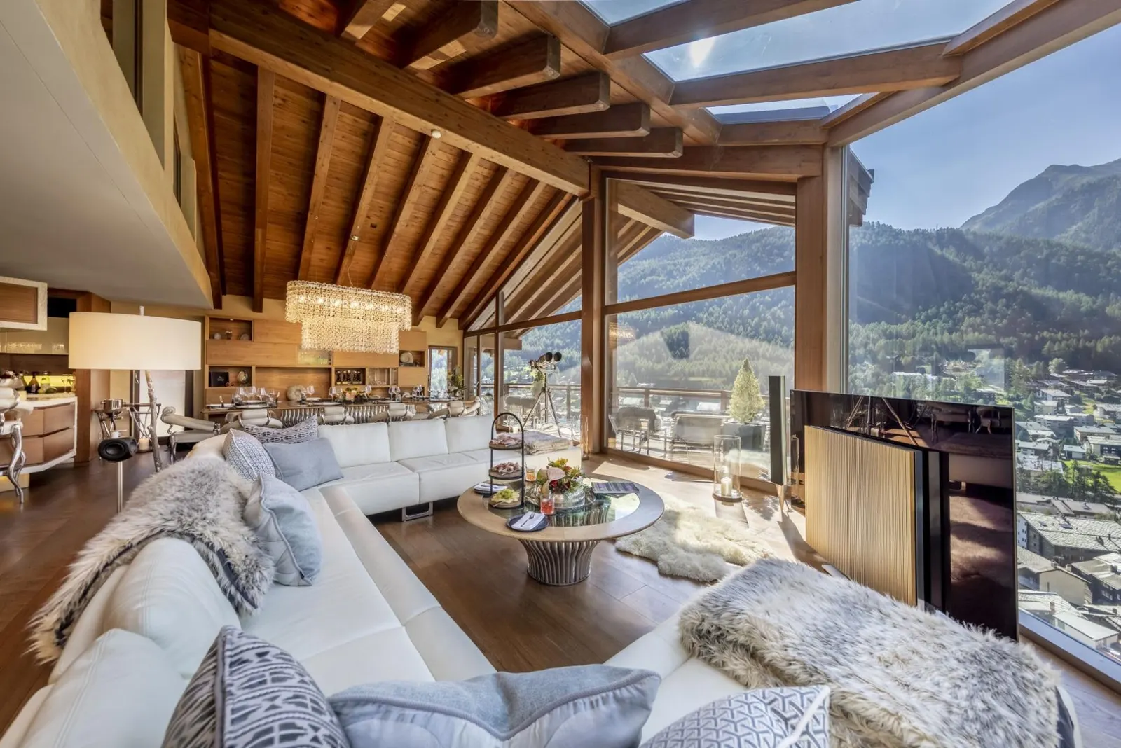 Chalet cu 5 dormitoare în Alpii Elvețieni, fotografia 11