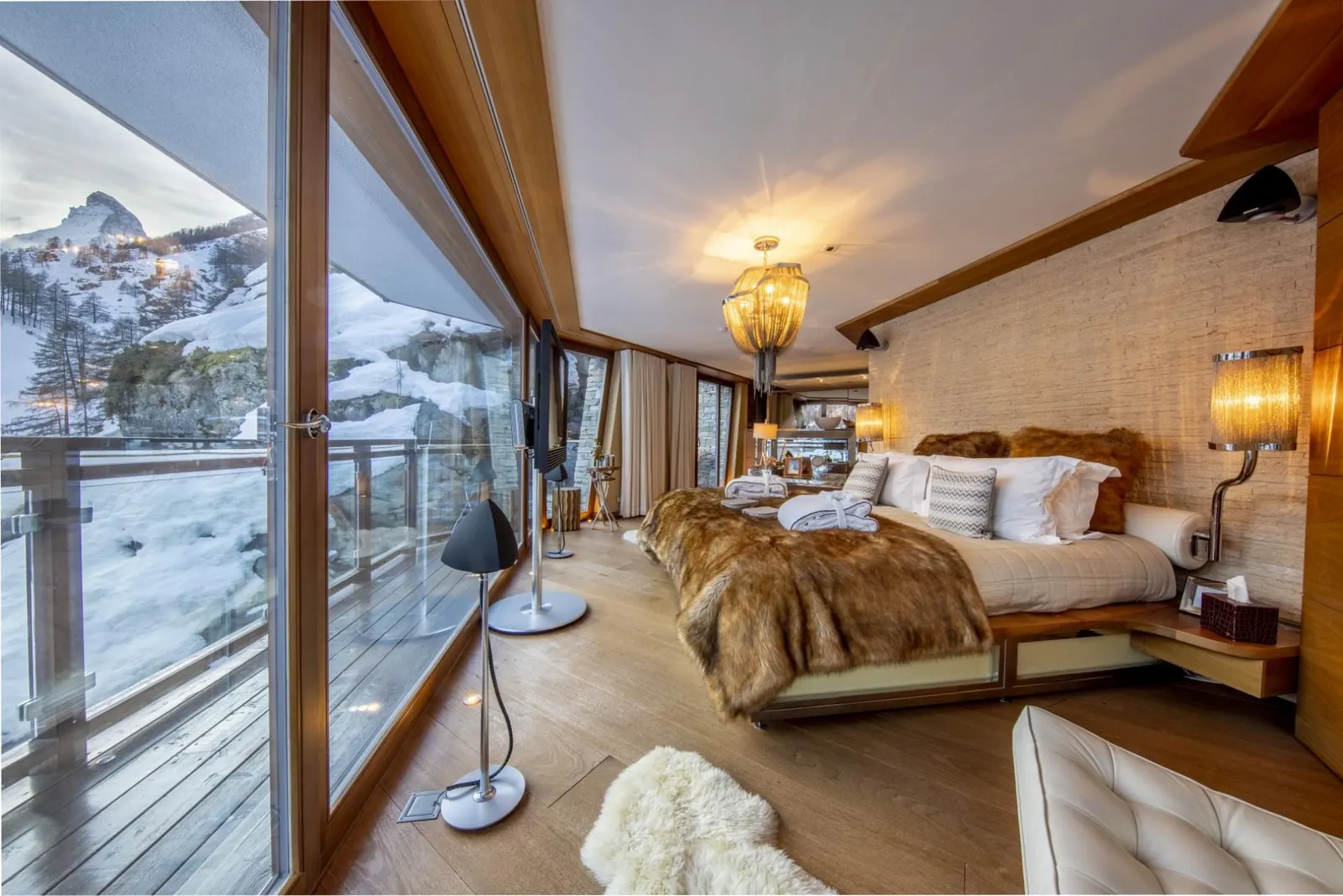 Chalet cu 5 dormitoare în Alpii Elvețieni, fotografia 14
