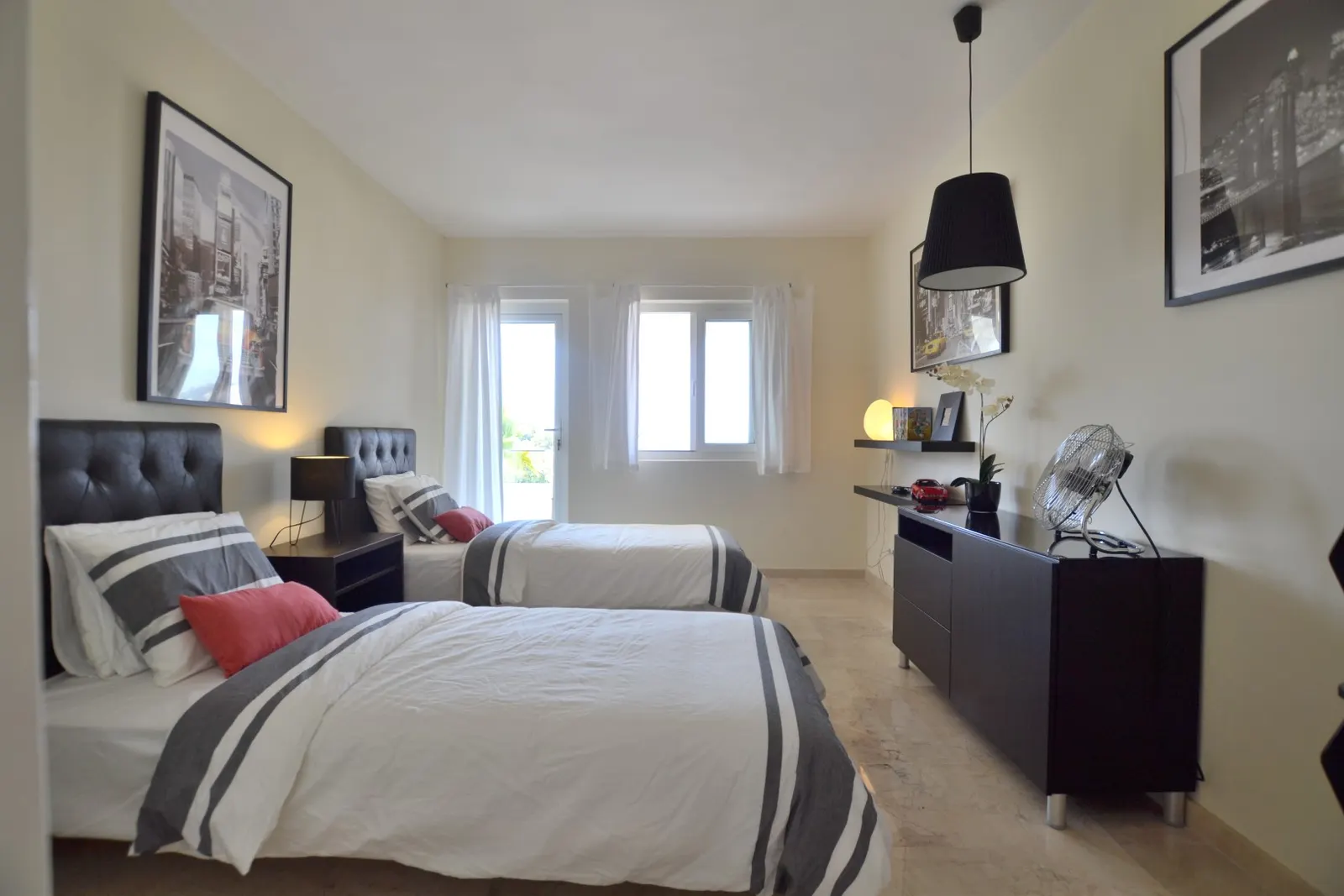 Vilă cu 6 dormitoare și piscină, Marbella, Andaluzia, fotografia 13